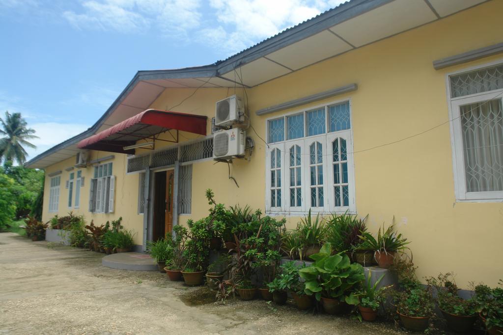 Golden Guest Inn Янгон Экстерьер фото